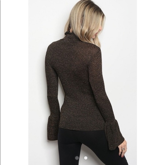 Black & Gold Shimmer Long Sleeve Ribbed Top - Picture 3 of 5